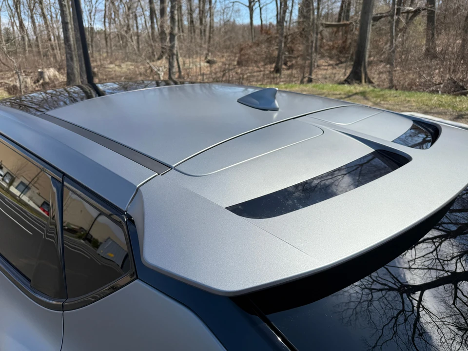 2023 Kia EV6 GT - Image 21 of 31