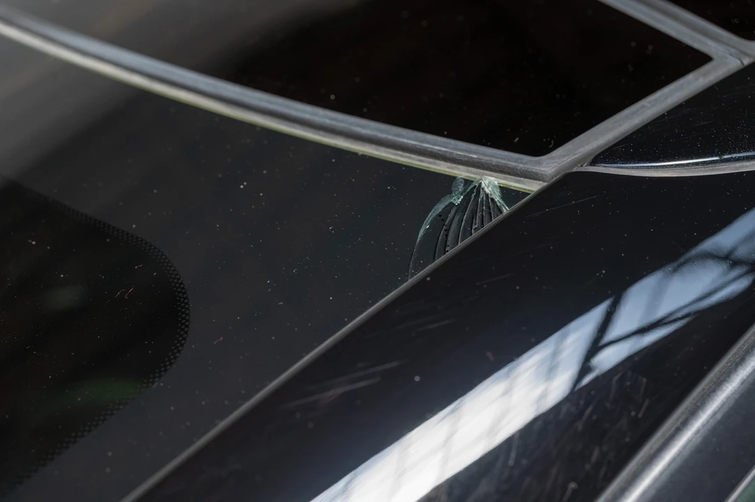 2023 Kia EV6 GT - Image 7 of 21
