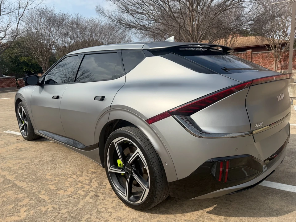 2023 Kia EV6 GT - Image 13 of 21