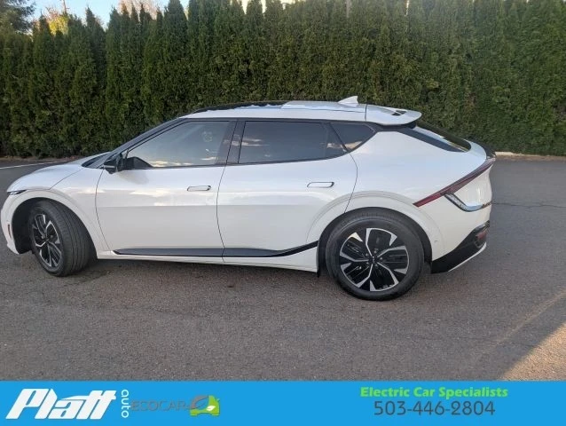 2023 Kia EV6 - Image 10 of 21