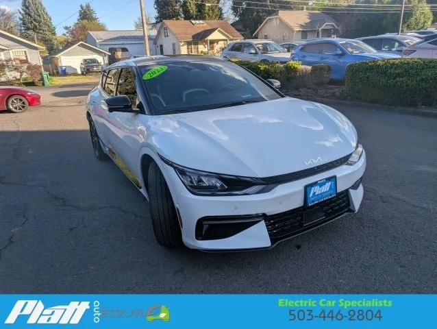 2023 Kia EV6 - Image 13 of 21