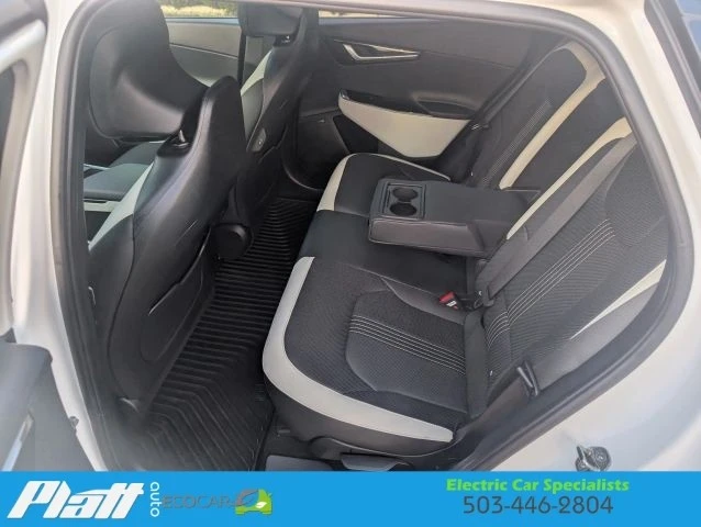 2023 Kia EV6 - Image 17 of 21