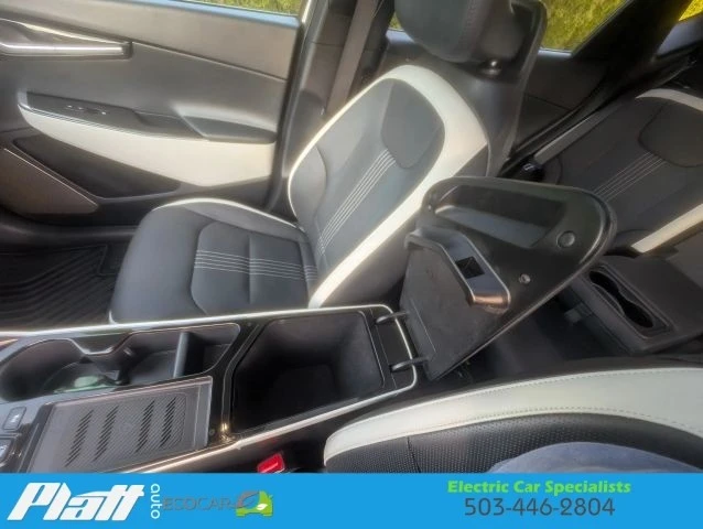 2023 Kia EV6 - Image 20 of 21