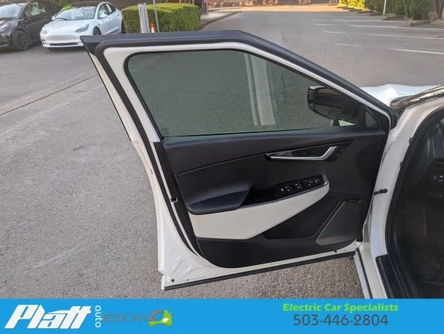 2023 Kia EV6 - Image 3 of 21