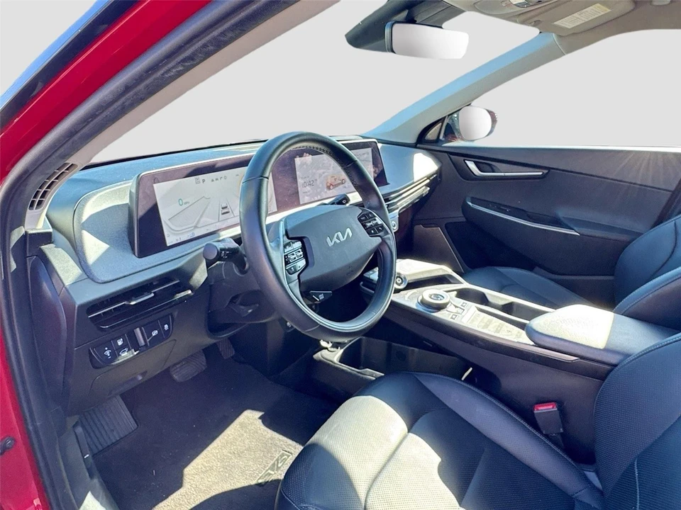 2023 Kia EV6 - Image 12 of 14