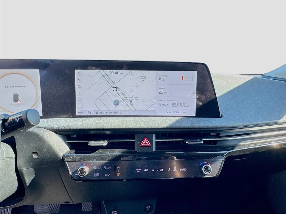 2023 Kia EV6 - Image 14 of 14