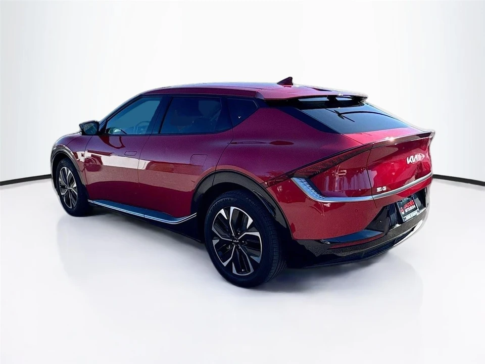 2023 Kia EV6 - Image 4 of 14