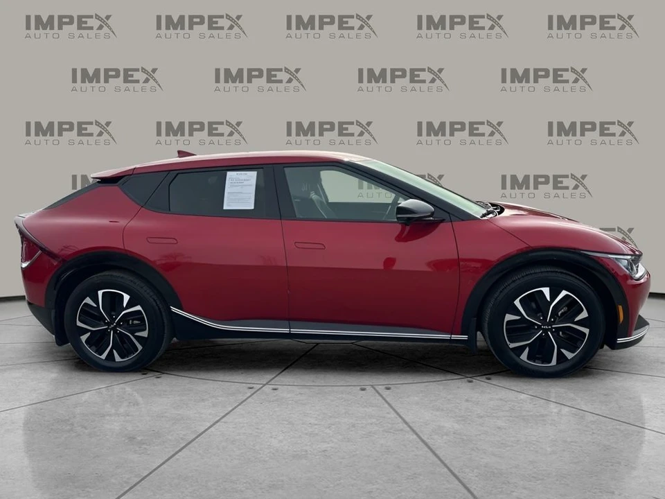 2023 Kia EV6 - Image 6 of 12