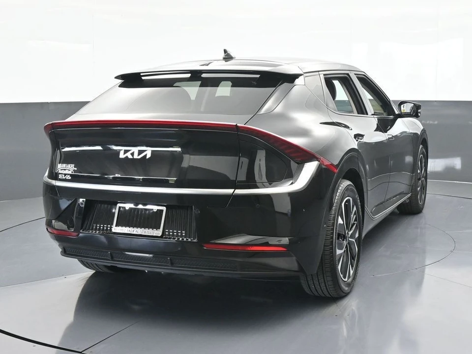 2023 Kia EV6 - Image 5 of 12