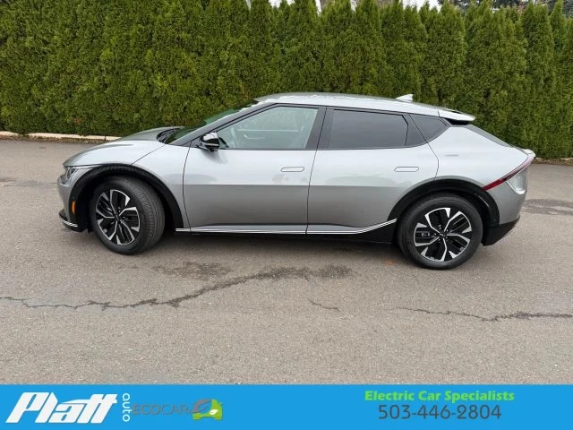2023 Kia EV6 - Image 4 of 12