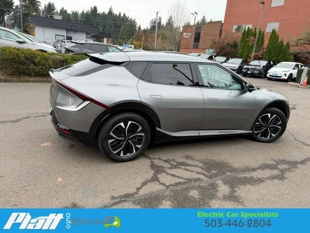 2023 Kia EV6 - Image 11 of 12