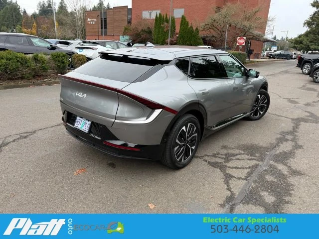 2023 Kia EV6 - Image 10 of 12