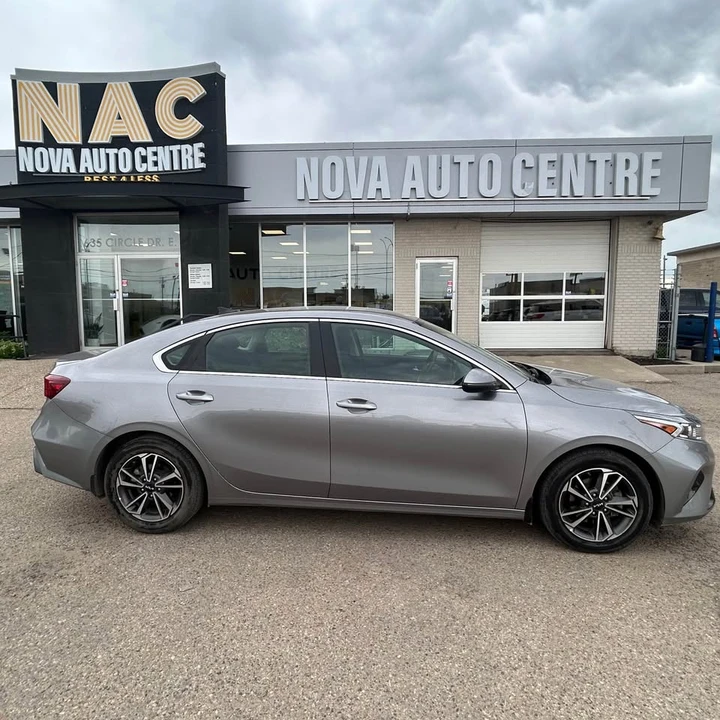 2023 Kia Forte - Image 4 of 14