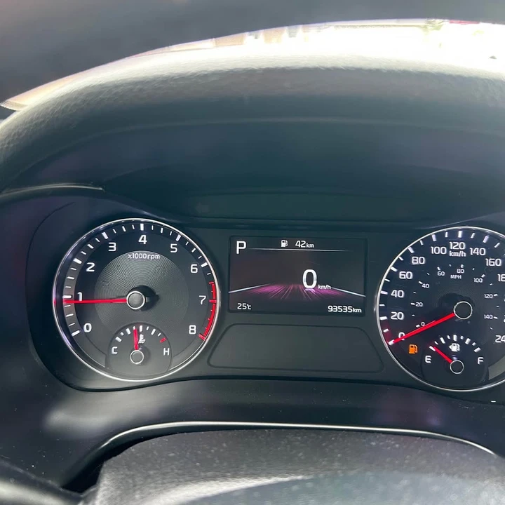 2023 Kia Forte - Image 13 of 14