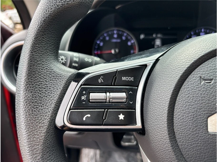 2023 Kia Forte - Image 20 of 21
