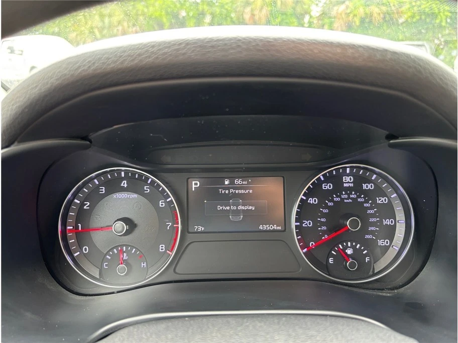 2023 Kia Forte - Image 18 of 21