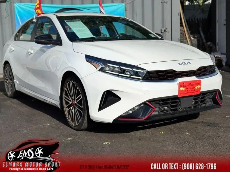 2023 Kia Forte - Image 4 of 12