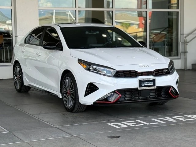 2023 Kia Forte - Image 6 of 12