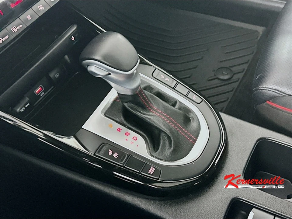 2023 Kia Forte - Image 16 of 21