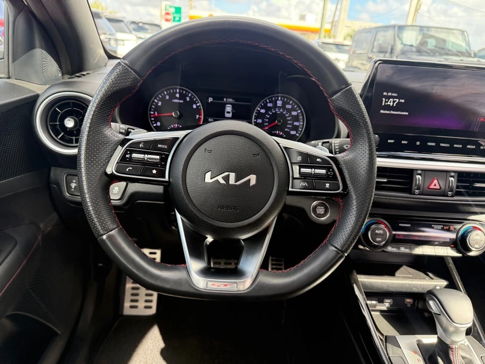 2023 Kia Forte - Image 10 of 21