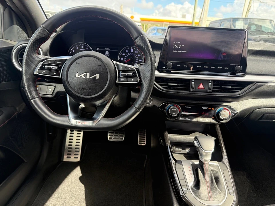 2023 Kia Forte - Image 12 of 21