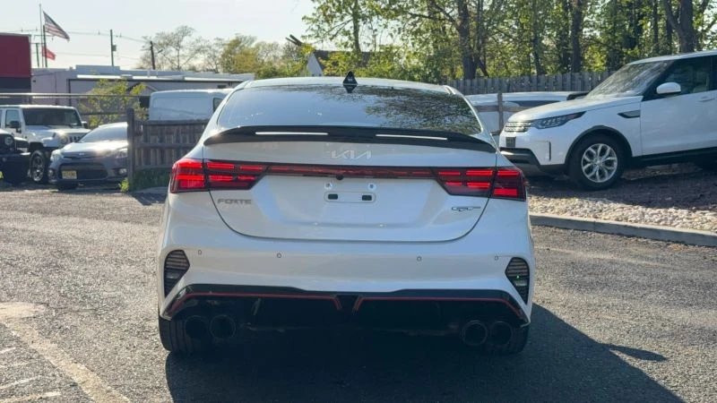 2023 Kia Forte - Image 6 of 12