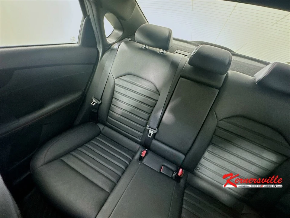 2023 Kia Forte - Image 12 of 21