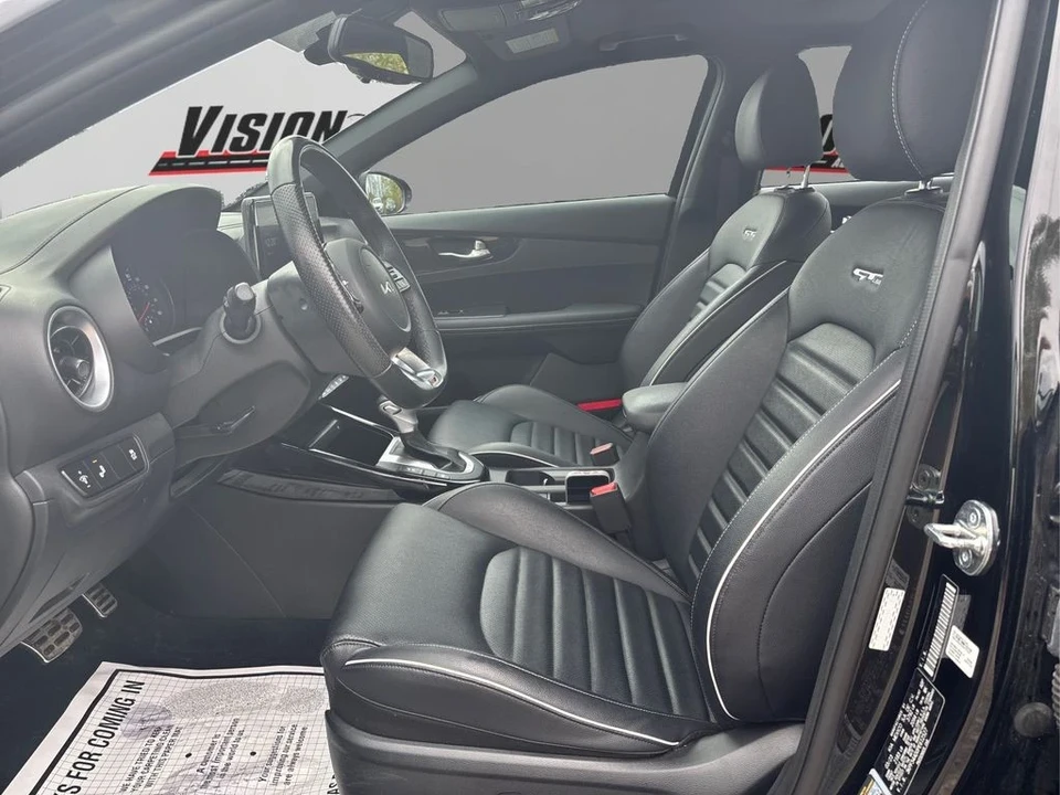 2023 Kia Forte - Image 9 of 12