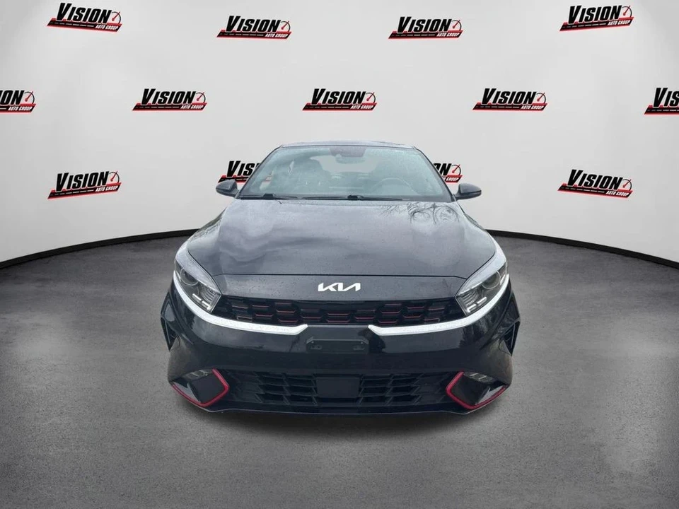 2023 Kia Forte - Image 2 of 12
