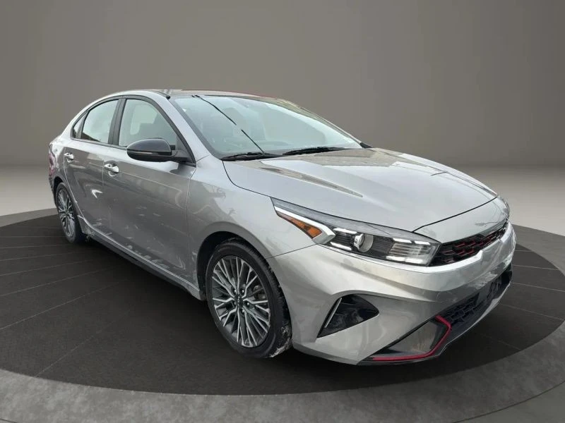 2023 Kia Forte - Image 3 of 12