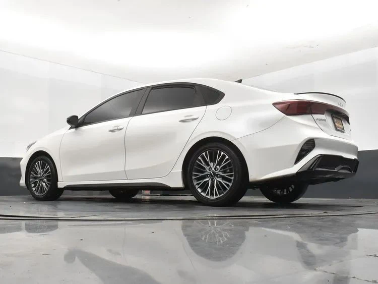 2023 Kia Forte - Image 12 of 12