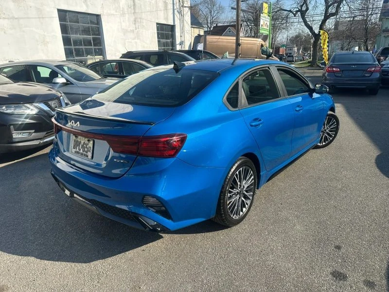 2023 Kia Forte - Image 6 of 12