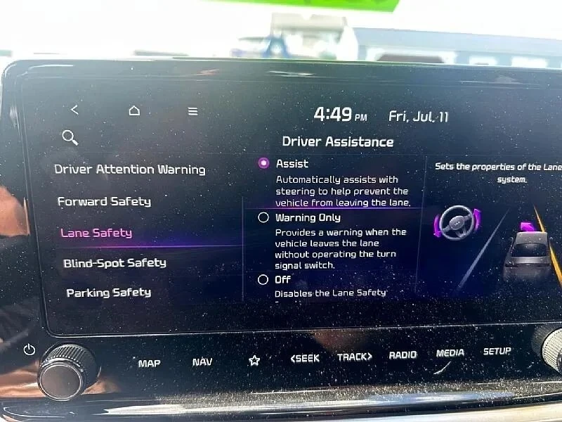 2023 Kia Forte - Image 11 of 12