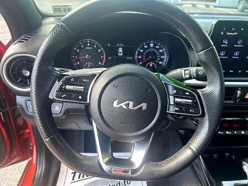 2023 Kia Forte - Image 7 of 12