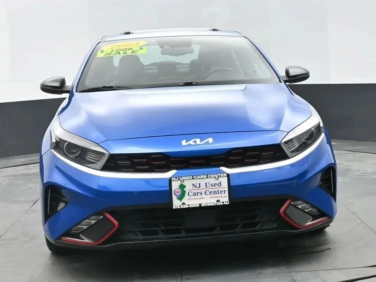2023 Kia Forte - Image 3 of 12