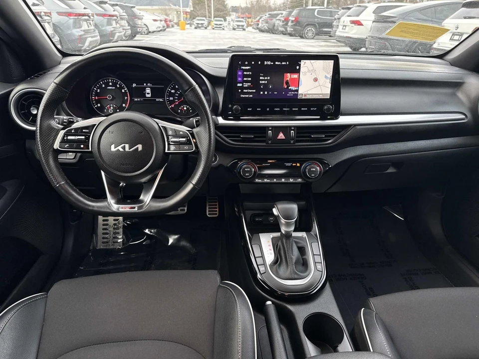 2023 Kia Forte - Image 15 of 21