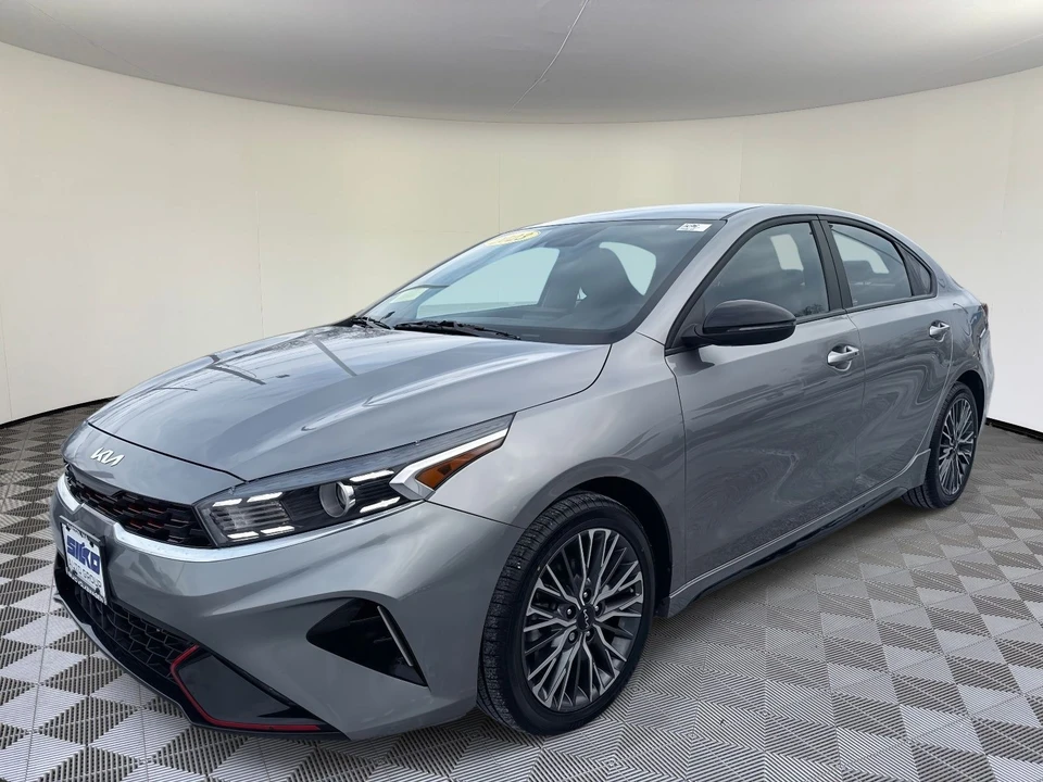 2023 Kia Forte - Image 10 of 21