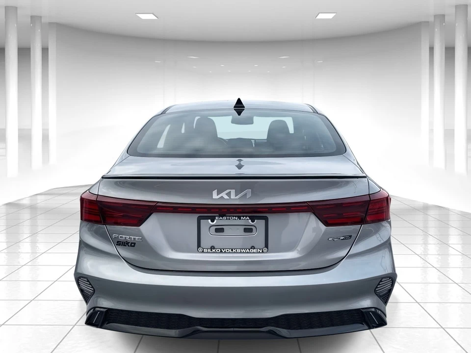 2023 Kia Forte - Image 4 of 21