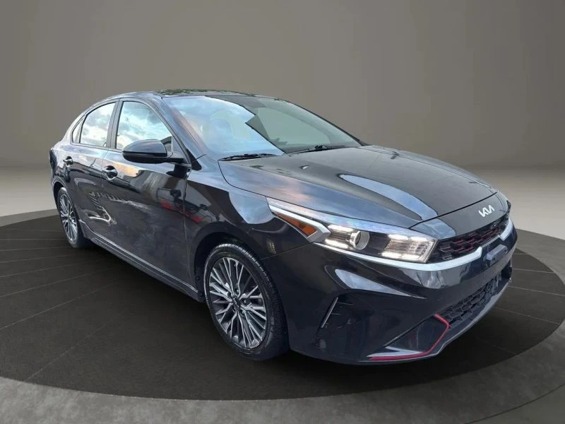 2023 Kia Forte - Image 3 of 12