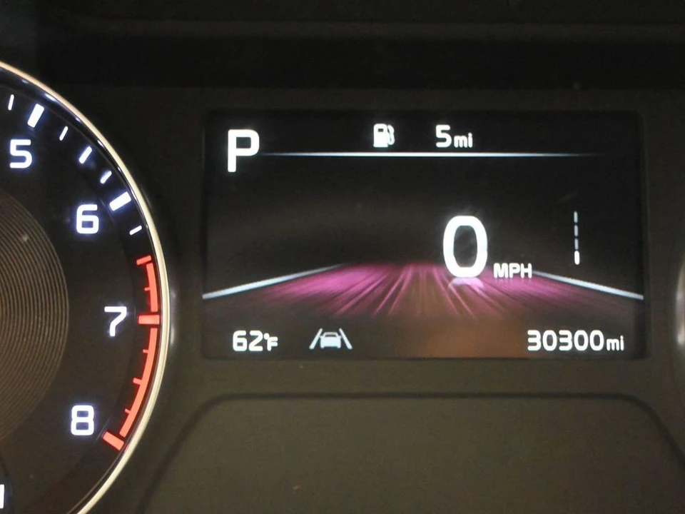 2023 Kia Forte - Image 16 of 21