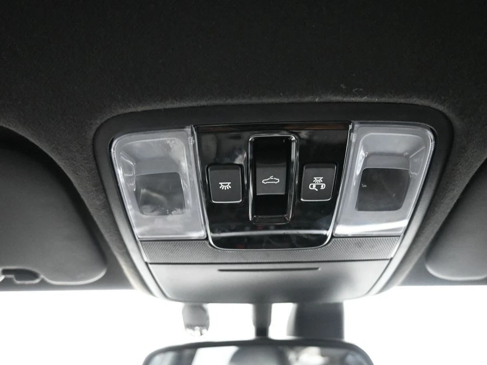 2023 Kia Forte - Image 17 of 21