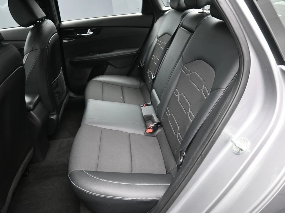 2023 Kia Forte - Image 21 of 21