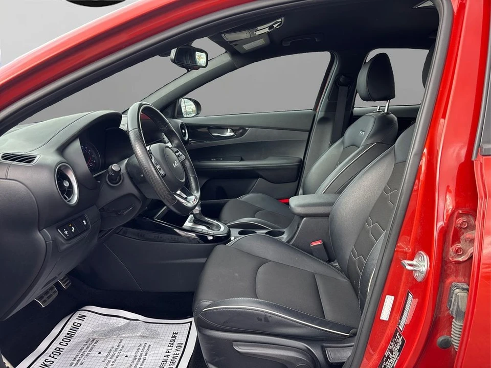 2023 Kia Forte - Image 9 of 12