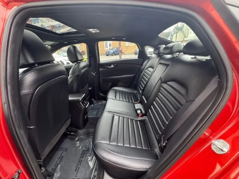 2023 Kia Forte - Image 11 of 12