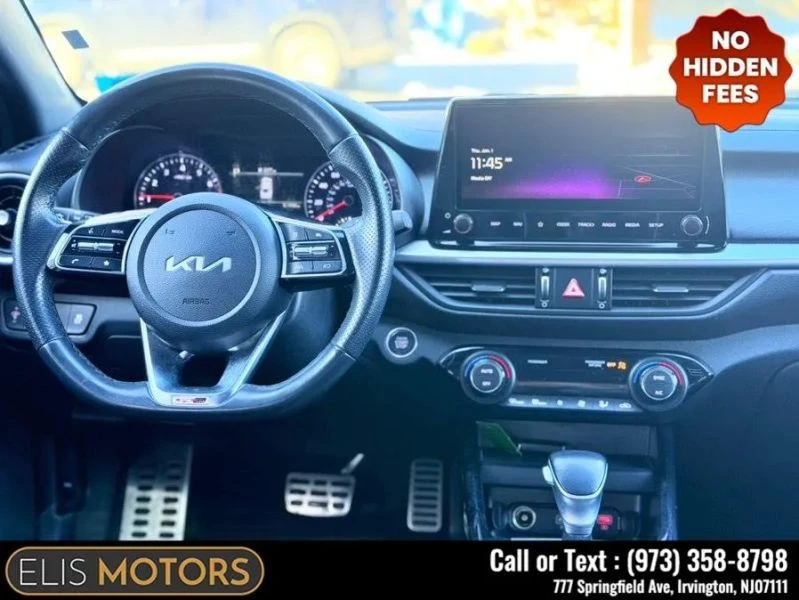 2023 Kia Forte - Image 8 of 12