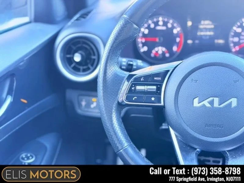2023 Kia Forte - Image 12 of 12