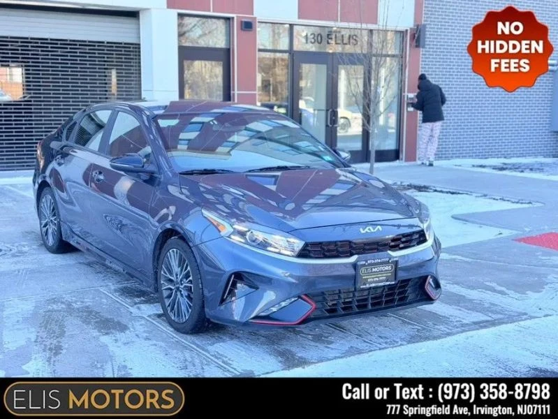 2023 Kia Forte - Image 3 of 12