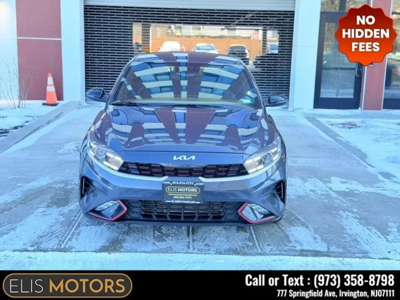 2023 Kia Forte - Image 2 of 12