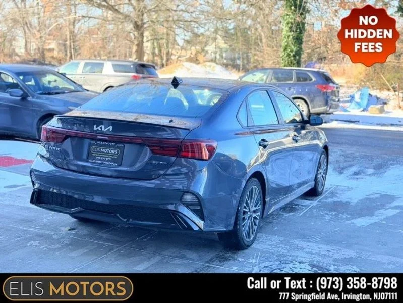 2023 Kia Forte - Image 4 of 12