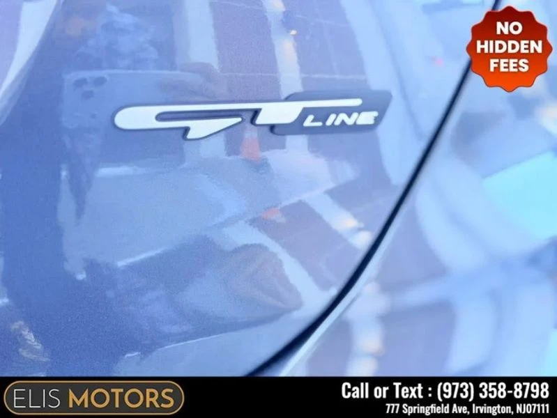 2023 Kia Forte - Image 9 of 12